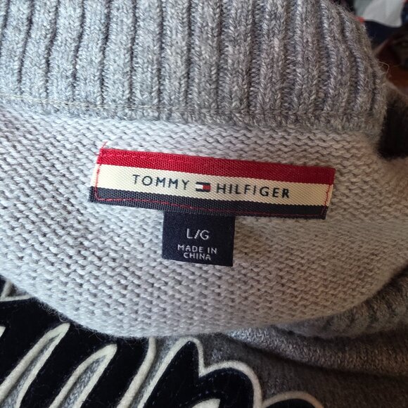 TOMMY HILFIGER ( L ) Two Tone Gray 3D Velvet "TOMMY" Pullover Cotton/Wool Blend - Picture 7 of 9